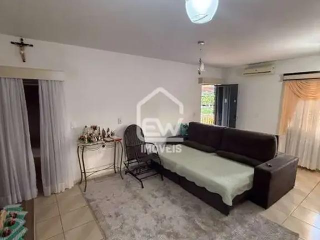 Casa / Sobrado para Venda em Massaranduba/SC Centro 3 Quartos