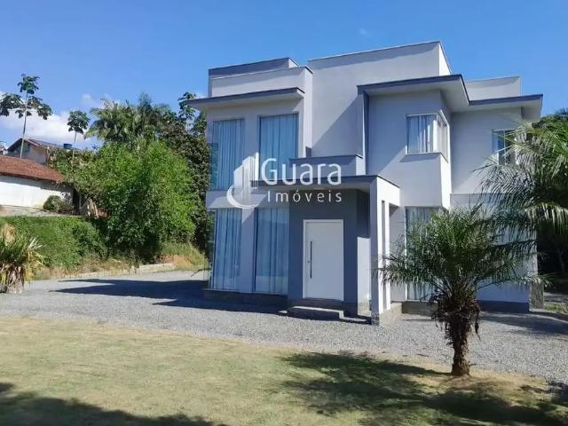 Casa / Sobrado para Venda em Massaranduba/SC Centro 3 Quartos