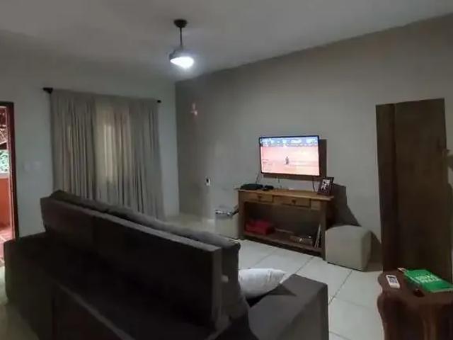 Casa / Sobrado para Venda em Matão/SP Centro 4 Quartos