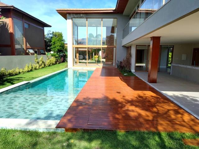 Casa / Sobrado para Venda em Mata de São João/BA Praia do Forte 5 Quartos