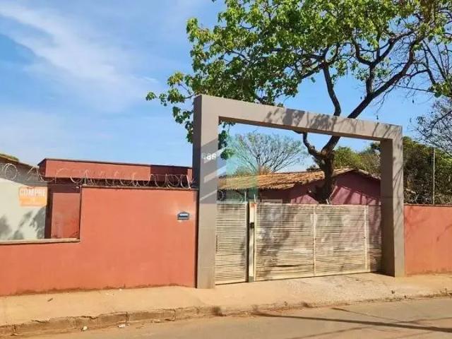 Casa / Sobrado para Venda em Mateus Leme/MG Bom Jesus 2 Quartos