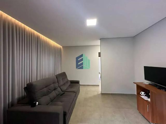 Casa / Sobrado para Venda em Mateus Leme/MG Central 3 Quartos