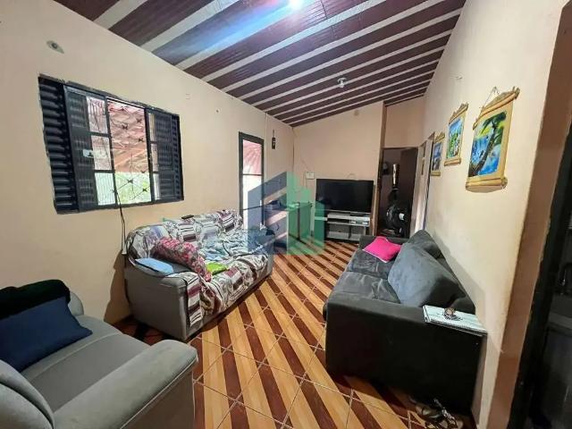 Casa / Sobrado para Venda em Mateus Leme/MG Centro 4 Quartos
