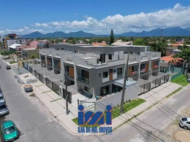 Casa / Sobrado para Venda em Matinhos/PR Balneário Betaras 3 Quartos