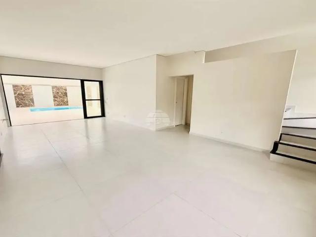 Casa / Sobrado para Venda em Matinhos/PR Centro 3 Quartos