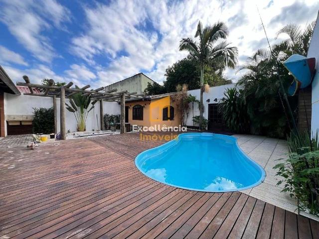 Casa / Sobrado para Venda em Matinhos/PR Riviera 3 Quartos