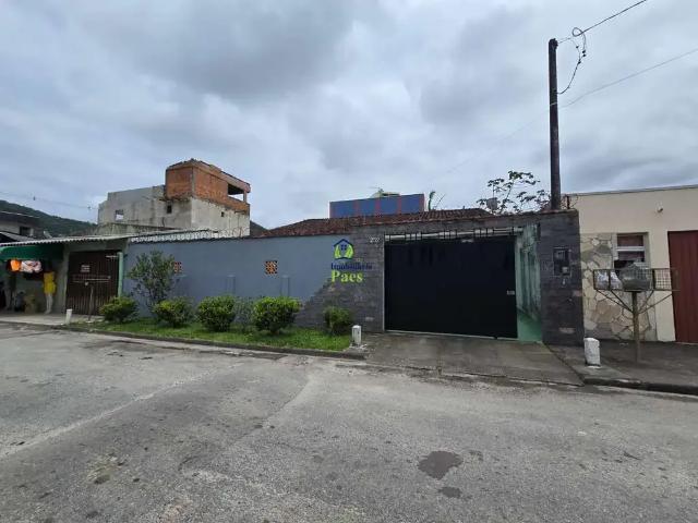 Casa / Sobrado para Venda em Matinhos/PR Tabuleiro 4 Quartos