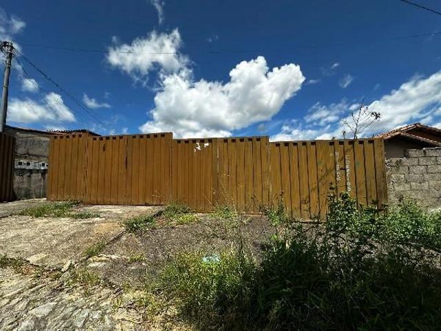 Casa / Sobrado para Venda em Matozinhos/MG Presidente 2 Quartos