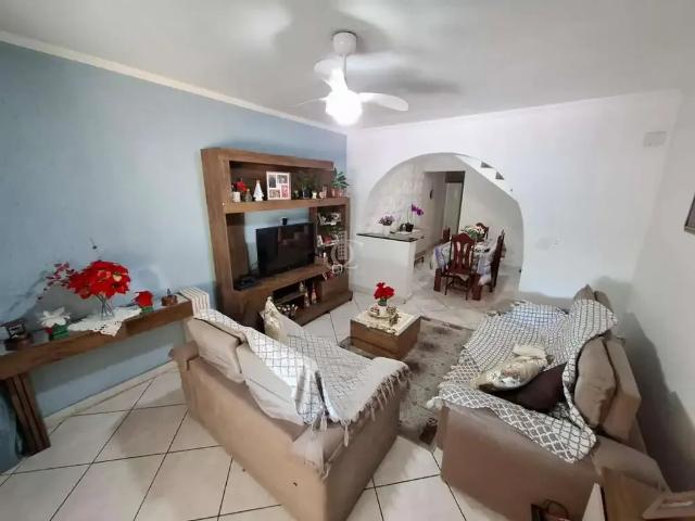 Casa / Sobrado para Venda em Mauá/SP Parque São Vicente 3 Quartos