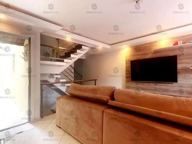 Casa / Sobrado para Venda em Mauá/SP Parque São Vicente 4 Quartos