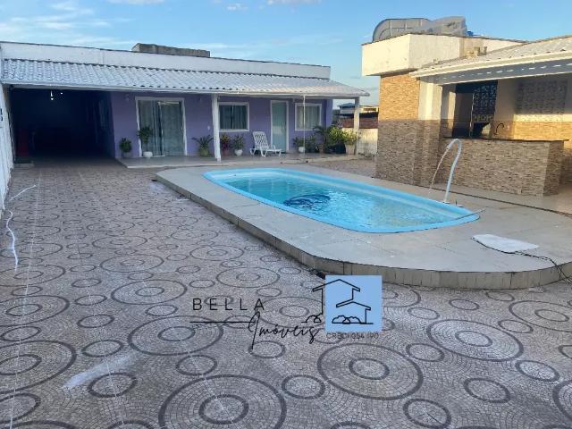 Casa / Sobrado para Venda em Mesquita/RJ Banco de Areia 3 Quartos