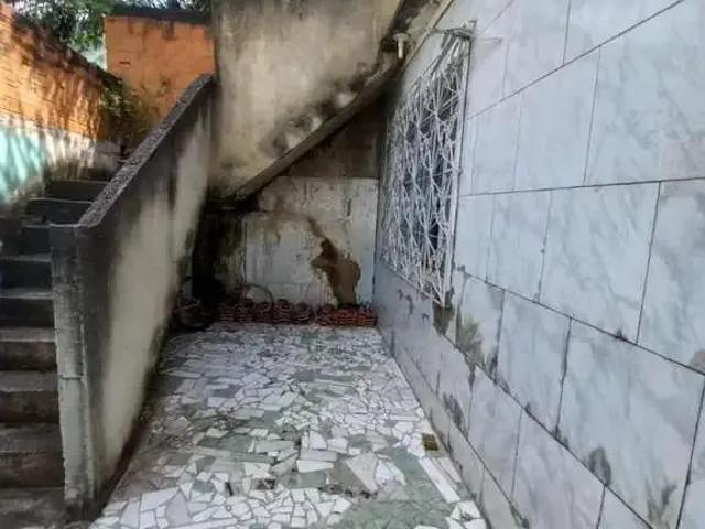 Casa / Sobrado para Venda em Mesquita/RJ Chatuba 4 Quartos
