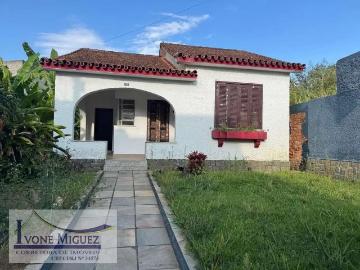 Casa / Sobrado para Venda em Miguel Pereira/RJ Centro 2 Quartos