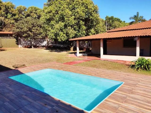 Casa / Sobrado para Venda em Miguelópolis/SP Centro 3 Quartos