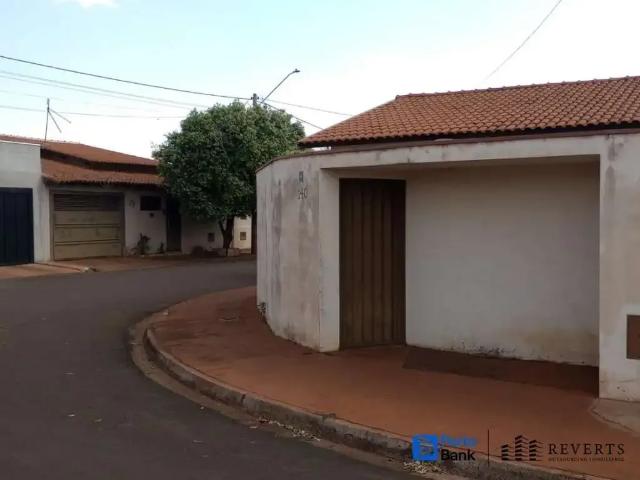 Casa / Sobrado para Venda em Miguelópolis/SP Centro 3 Quartos