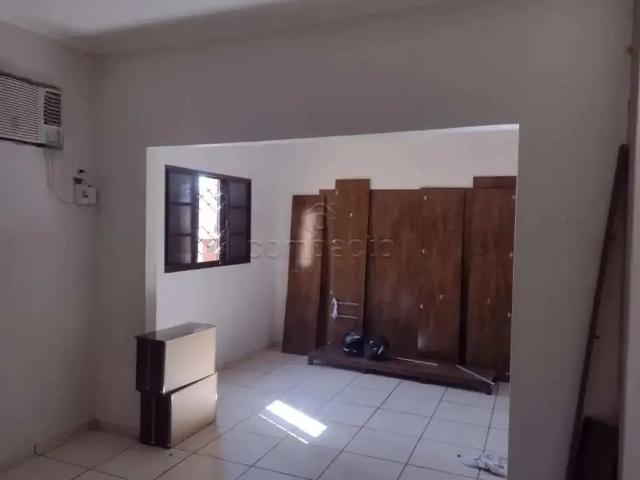 Casa / Sobrado para Venda em Mirassolândia/SP Centro 3 Quartos