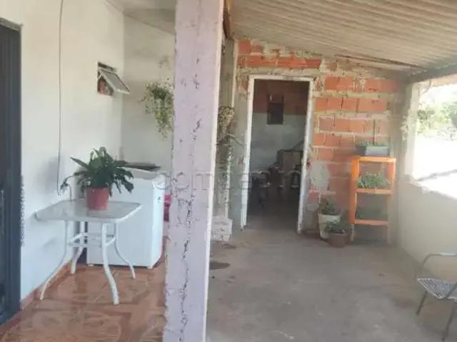Casa / Sobrado para Venda em Mirassol/SP Residencial Moreira e Guimarães 2 Quartos