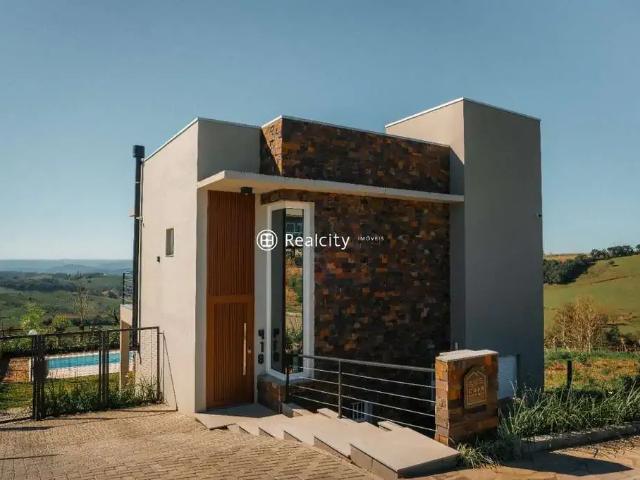 Casa / Sobrado para Venda em Monte Belo do Sul/RS Centro 2 Quartos