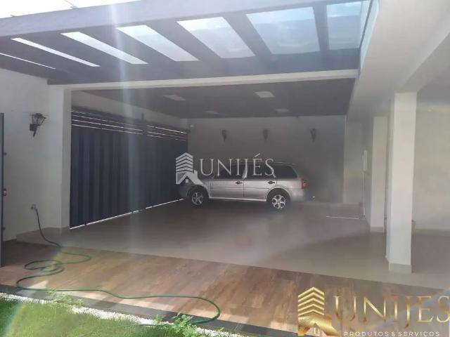 Casa / Sobrado para Venda em Monte Carmelo/MG Batuque 4 Quartos