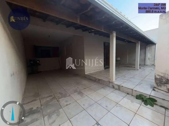 Casa / Sobrado para Venda em Monte Carmelo/MG Residencial Lambari 3 Quartos
