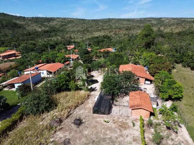 Casa / Sobrado para Venda em Monte Carmelo/MG Zona Rural 3 Quartos