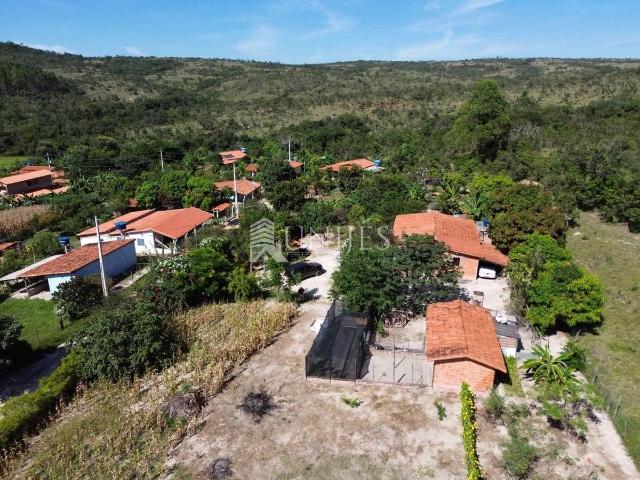 Casa / Sobrado para Venda em Monte Carmelo/MG Zona Rural 3 Quartos