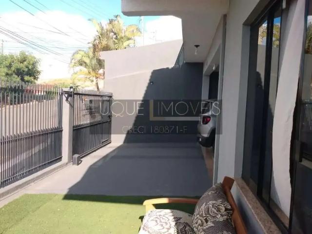 Casa / Sobrado para Venda em Monte Mor/SP Centro 4 Quartos
