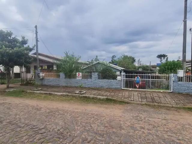 Casa / Sobrado para Venda em Montenegro/RS Santa Rita 2 Quartos