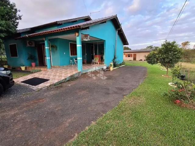 Casa / Sobrado para Venda em Montenegro/RS Zona Rural 3 Quartos
