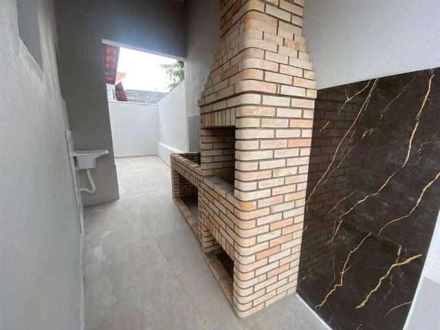 Casa / Sobrado para Venda em Mongaguá/SP Balneário Plataforma 3 Quartos