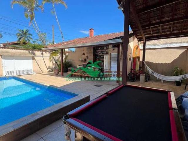 Casa / Sobrado para Venda em Mongaguá/SP Centro 4 Quartos