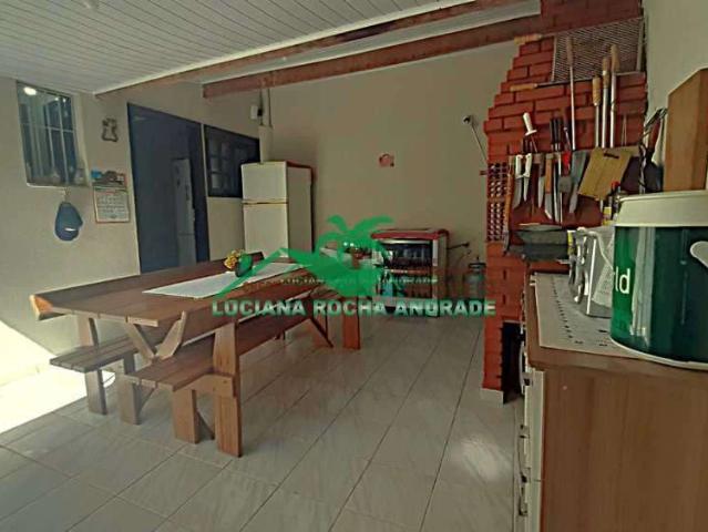 Casa / Sobrado para Venda em Mongaguá/SP Centro 4 Quartos