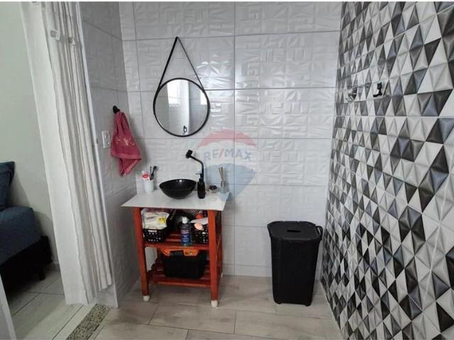 Casa / Sobrado para Venda em Mongaguá/SP Centro 2 Quartos