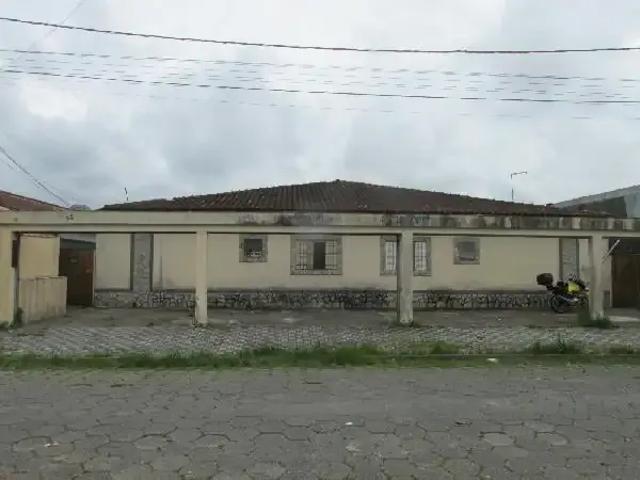 Casa / Sobrado para Venda em Mongaguá/SP Centro 2 Quartos