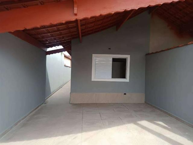 Casa / Sobrado para Venda em Mongaguá/SP Florida Mirim 3 Quartos