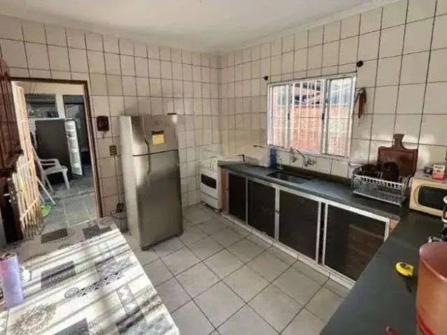 Casa / Sobrado para Venda em Mongaguá/SP Plataforma 2 Quartos