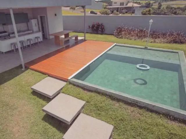 Casa / Sobrado para Venda em Mogi Mirim/SP Distrito Industrial I José Marangoni 4 Quartos