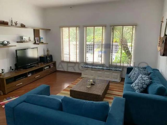 Casa / Sobrado para Venda em Mogi das Cruzes/SP Vila Oliveira 3 Quartos