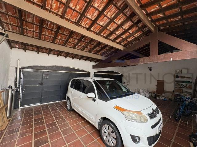 Casa / Sobrado para Venda em Mogi das Cruzes/SP Vila Oliveira 4 Quartos