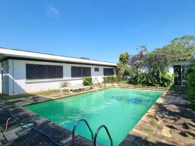 Casa / Sobrado para Venda em Mogi das Cruzes/SP Vila Oliveira 4 Quartos