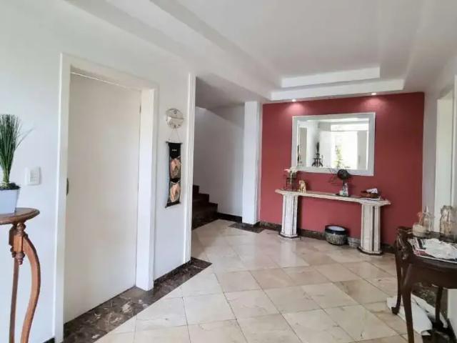 Casa / Sobrado para Venda em Mogi das Cruzes/SP Vila Oliveira 4 Quartos