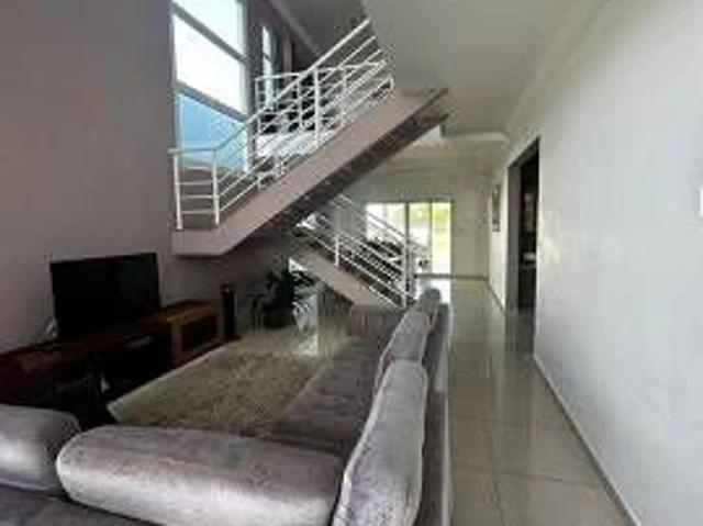 Casa / Sobrado para Venda em Mogi das Cruzes/SP Vila Oliveira 5 Quartos