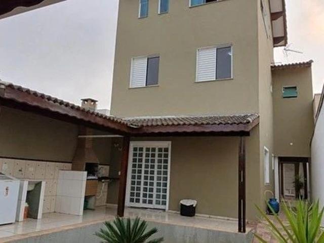 Casa / Sobrado para Venda em Mogi das Cruzes/SP Vila Caputera 3 Quartos