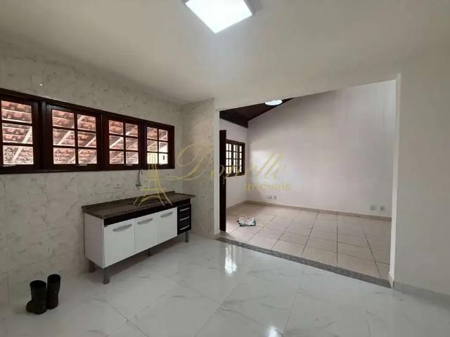 Casa / Sobrado para Venda em Mogi das Cruzes/SP Vila Caputera 4 Quartos