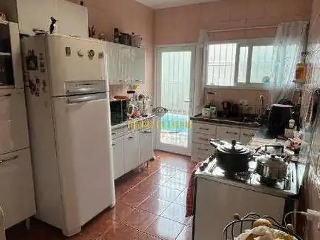 Casa / Sobrado para Venda em Mogi das Cruzes/SP Vila Lavínia 3 Quartos