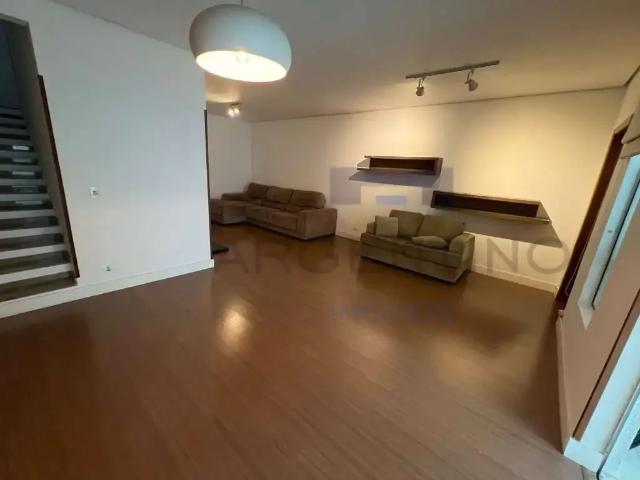 Casa / Sobrado para Venda em Mogi das Cruzes/SP Vila Suissa 3 Quartos