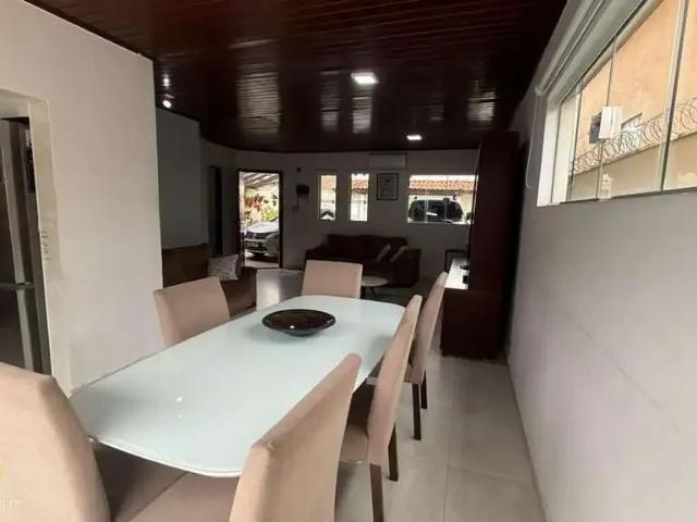 Casa / Sobrado para Venda em Mogi das Cruzes/SP Vila Suissa 3 Quartos