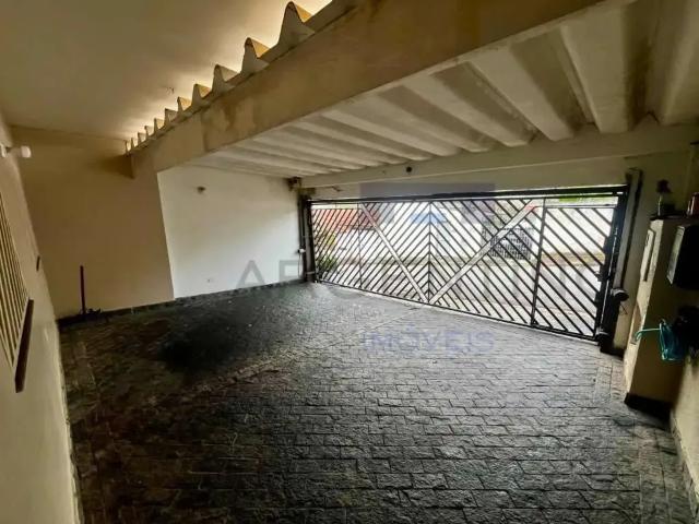 Casa / Sobrado para Venda em Mogi das Cruzes/SP Vila Santa Helena 3 Quartos