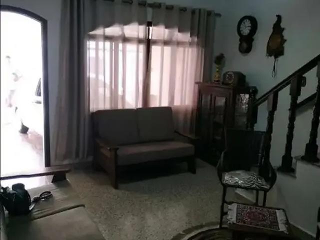 Casa / Sobrado para Venda em Mogi das Cruzes/SP Centro 3 Quartos