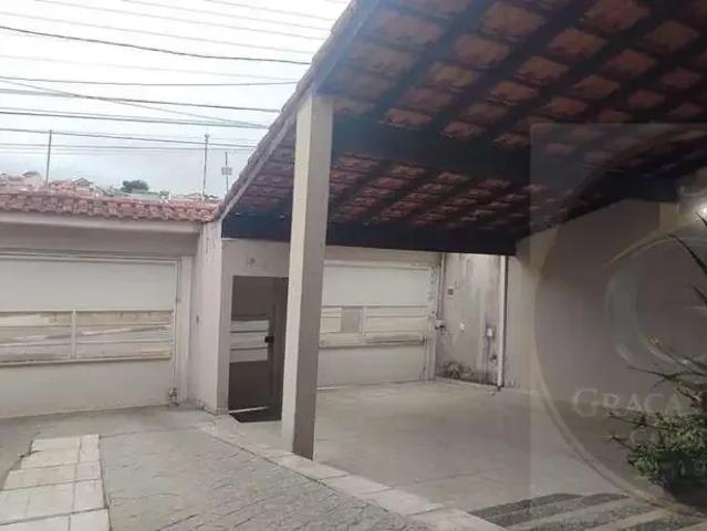 Casa / Sobrado para Venda em Mogi das Cruzes/SP Chácara Jafet 4 Quartos